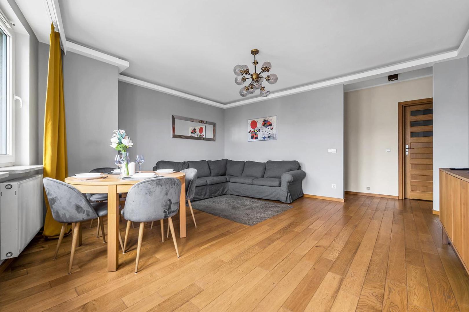 Wola Tower - 60M2, Balcony With City View, Parks Nearby - By Rentujemy Warszawa Zewnętrze zdjęcie