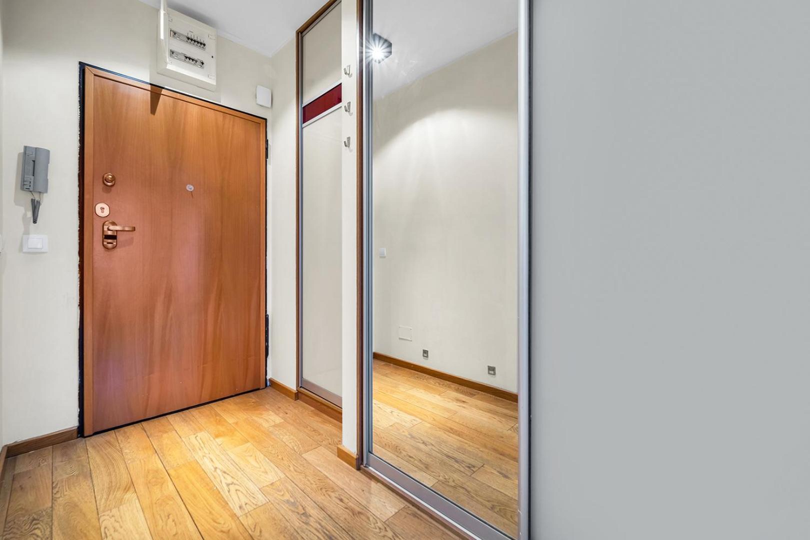 Wola Tower - 60M2, Balcony With City View, Parks Nearby - By Rentujemy Warszawa Zewnętrze zdjęcie