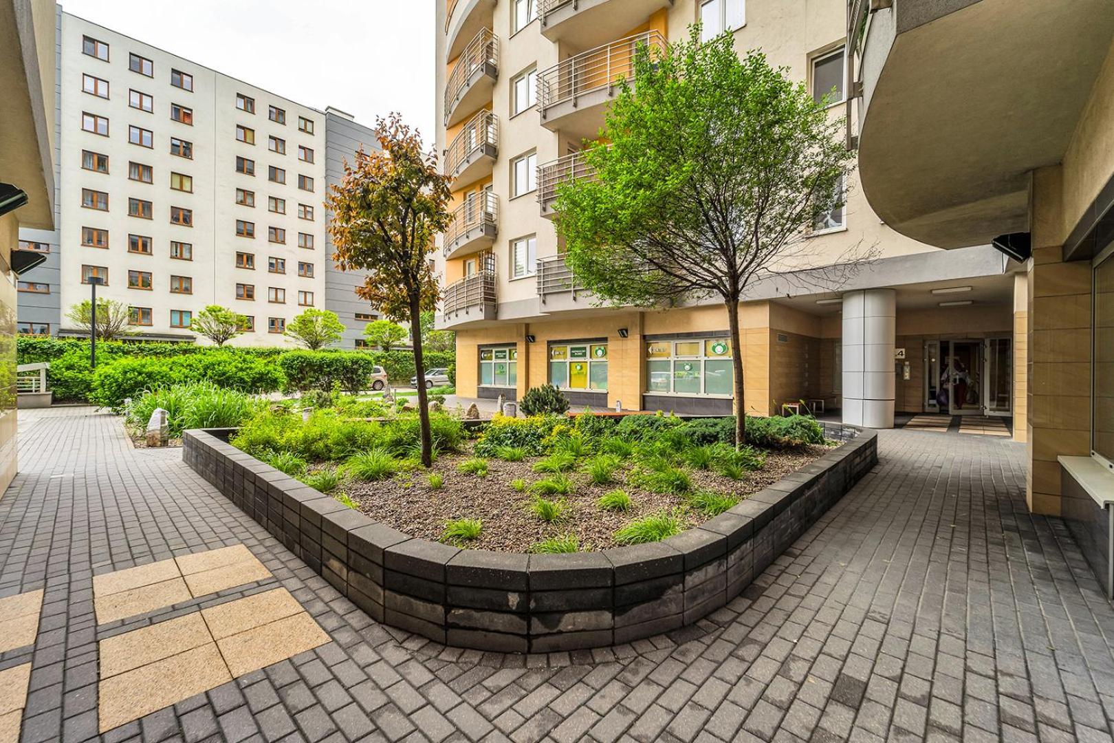 Wola Tower - 60M2, Balcony With City View, Parks Nearby - By Rentujemy Warszawa Zewnętrze zdjęcie